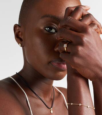 Ring Crosby aus 10kt Gelbgold (417/1000) mit Diamanten | Stone and Strand