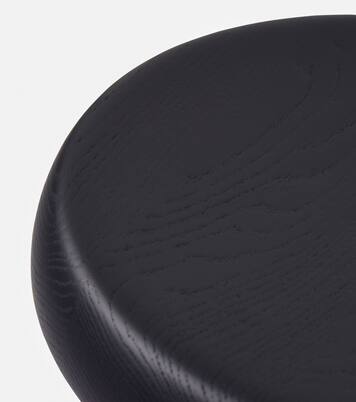 Méribel oak stool | Cassina