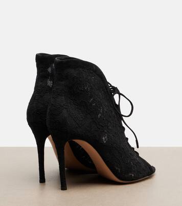 Suede-trimmed lace pumps | Gianvito Rossi