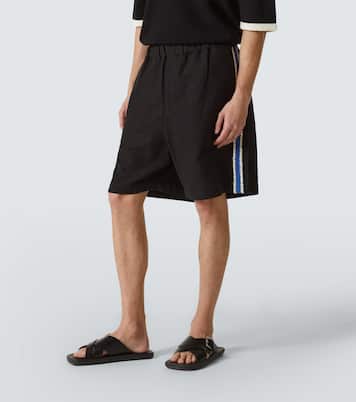 Crochet-trimmed shorts | Commas