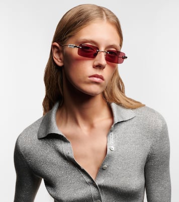 Logo embellished rectangular sunglasses | Gucci