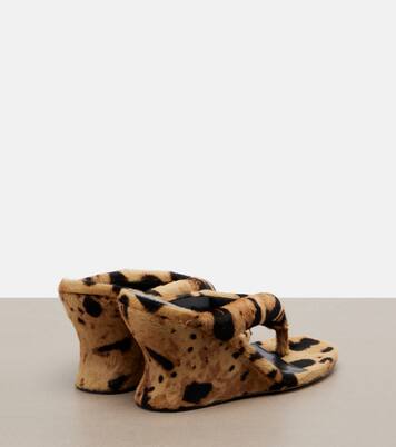Gaeta calf hair wedge thong sandals | Balenciaga