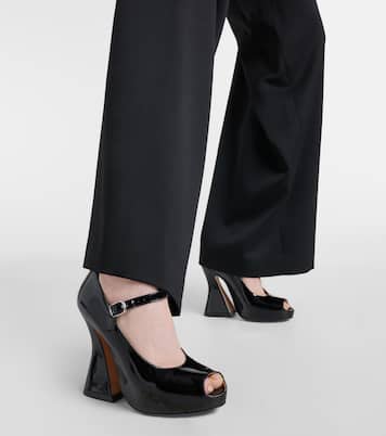 Peeptoe-Pumps aus Lackleder | Maison Margiela