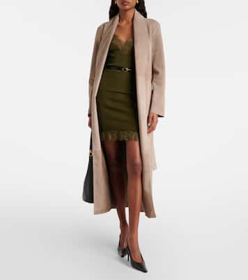 Mantel Gallery aus Veloursleder | Nour Hammour