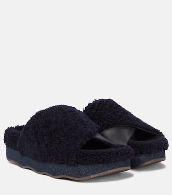 Pantoletten Wavy aus Shearling | Chloé