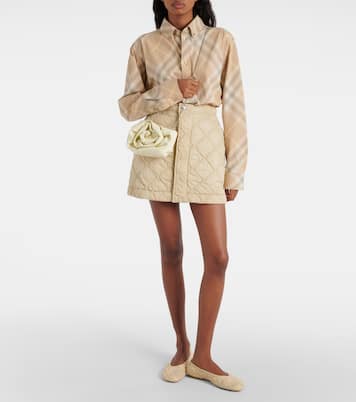 Rose gathered leather clutch | Burberry