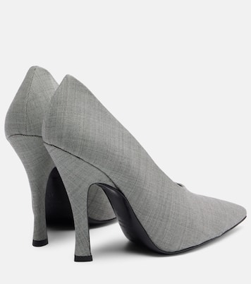 Twill pumps | Magda Butrym