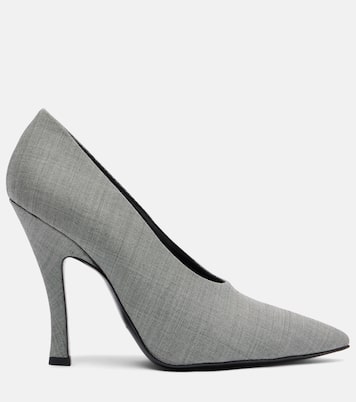 Twill pumps | Magda Butrym