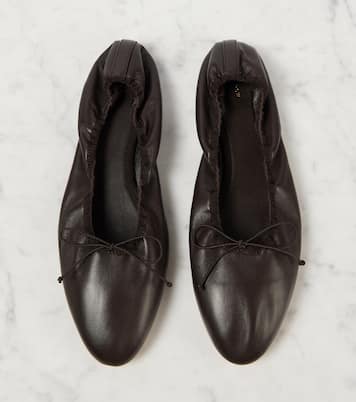 Ballerines Awar en cuir | The Row