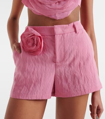 Shorts de gabardina con aplique floral | Blumarine