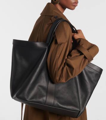 Y 레더 토트 백 | Saint Laurent