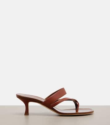 Susa leather thong sandals | Manolo Blahnik