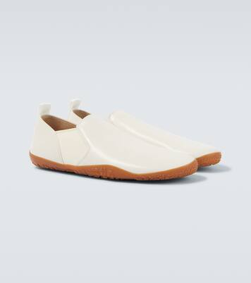 Zapatos slip-on Vibram Glove de piel | Lemaire