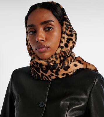 Foulard leopard-print shearling scarf | Nour Hammour