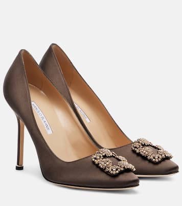 Hangisi 90 embellished satin pumps | Manolo Blahnik