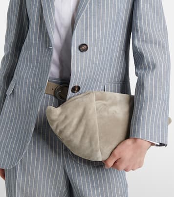 Pochette Fold-Over Small en daim | Brunello Cucinelli