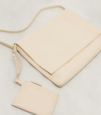 Schultertasche Nan aus Leder | The Row