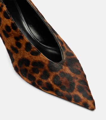 Leopard-print calf hair pumps | Le Monde Béryl