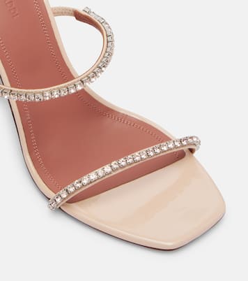 Sandalias Gilda de charol adornadas | Amina Muaddi