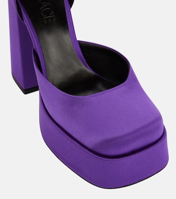 Plateau-Pumps Medusa Aevitas aus Satin | Versace