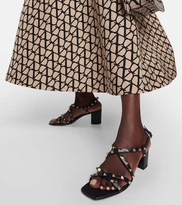 Sandalen Rockstud aus Leder | Valentino Garavani