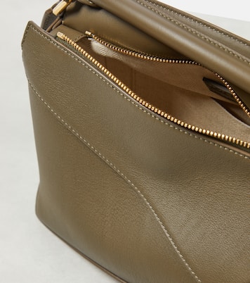 Tote Bag Puzzle Edge Small aus Leder | Loewe