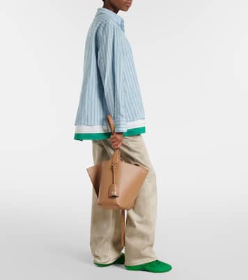 Bucket Bag Bilbao Medium aus Leder | Loewe