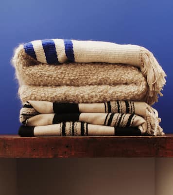 Distinto mohair-blend throw | The House of Lyria