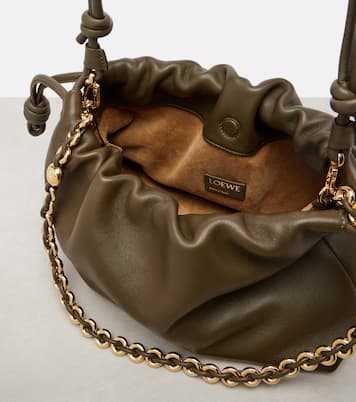 Clutch Flamenco Medium aus Leder | Loewe