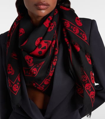 Skull wool scarf | McQueen