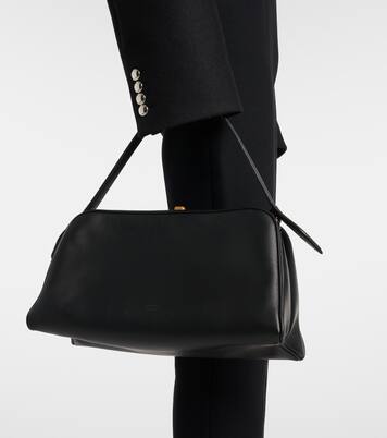 Schultertasche Cate aus Leder | Khaite