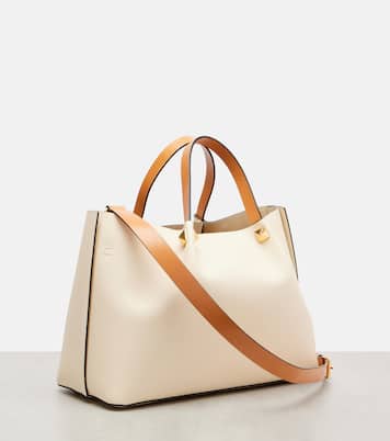 Tote Bag VLogo Medium aus Leder | Valentino Garavani