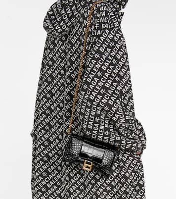 Hourglass croc-effect leather wallet on chain | Balenciaga