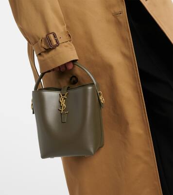 Le 37 leather bucket bag | Saint Laurent