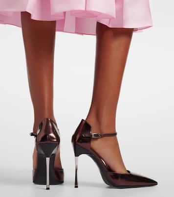 Bombshell metallic leather pumps | Gucci
