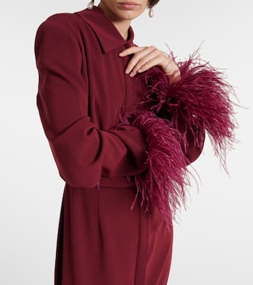Abito chemisier in crêpe di raso con piume | Roland Mouret