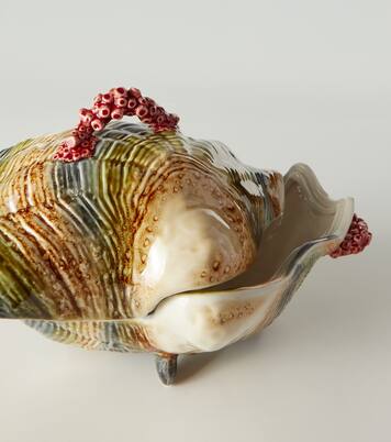 Oyster earthenware tureen | Bordallo Pinheiro