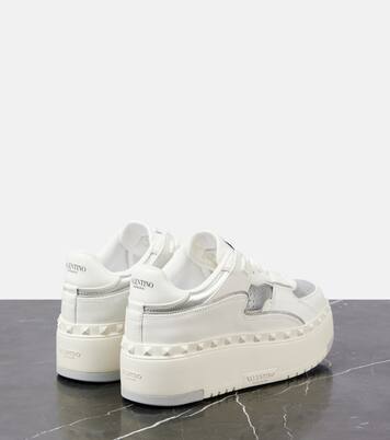Plateau-Sneakers Freedots XL aus Leder | Valentino Garavani