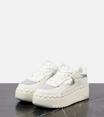 Plateau-Sneakers Freedots XL aus Leder | Valentino Garavani