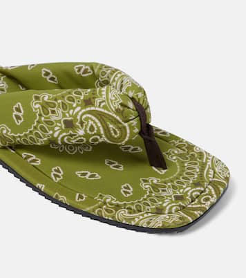 Indie bandana printed thong sandals | The Attico
