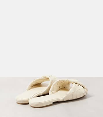 Blink Intrecciato leather slides | Bottega Veneta