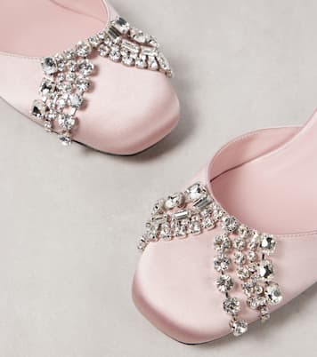 Pumps Verity 45 aus Satin mit Kristallen | Jimmy Choo