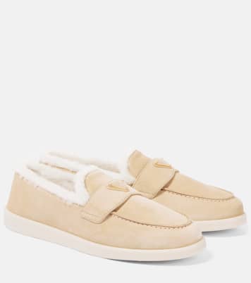 Loafers aus Veloursleder mit Shearling | Prada