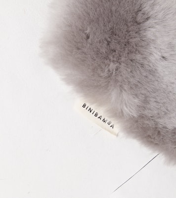 Baby Snuggler® shearling stroller liner | Binibamba