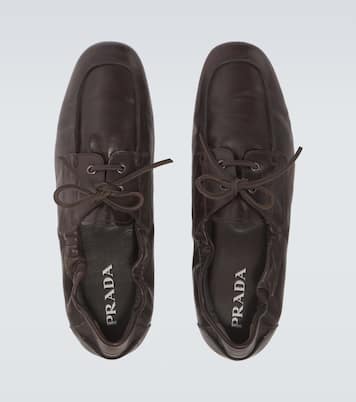 Segelschuhe Shuffle aus Leder | Prada