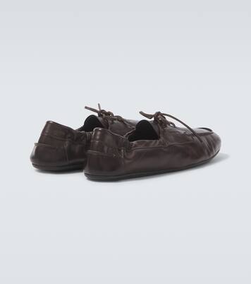 Segelschuhe Shuffle aus Leder | Prada