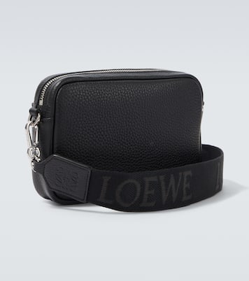 Bolso al hombro Pebble Small de piel | Loewe