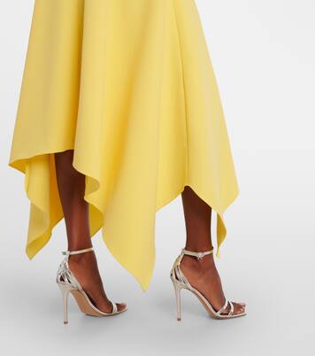 Robe midi Akimi asymétrique en crêpe | Safiyaa