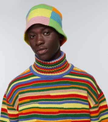 Crochet cashmere bucket hat | The Elder Statesman