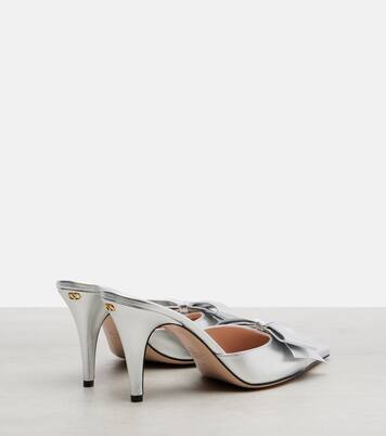Mules aus Metallic-Leder | Valentino Garavani
